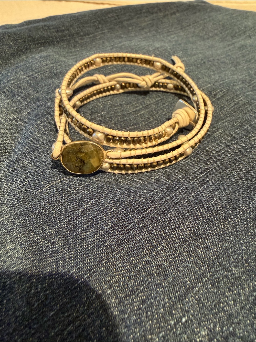 Beige Wrap Bracelet with Labradorite Stone